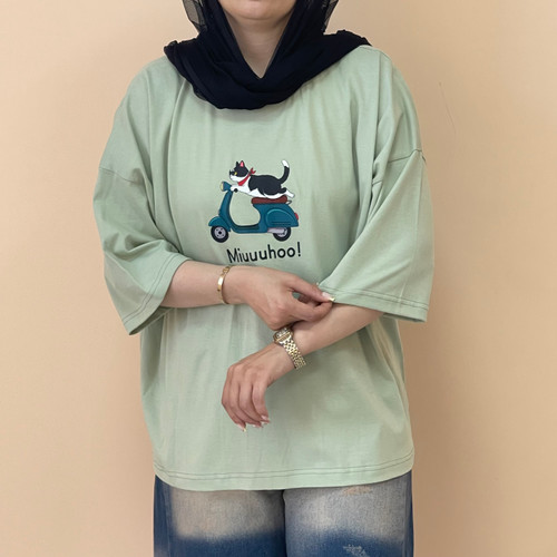تیشرت باکسی زنانه پشت ساده رنگ سبز