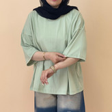 تیشرت باکسی زنانه پشت ساده رنگ سبز